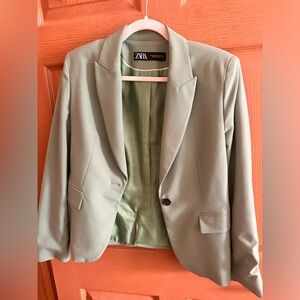 Green Zara work blazer